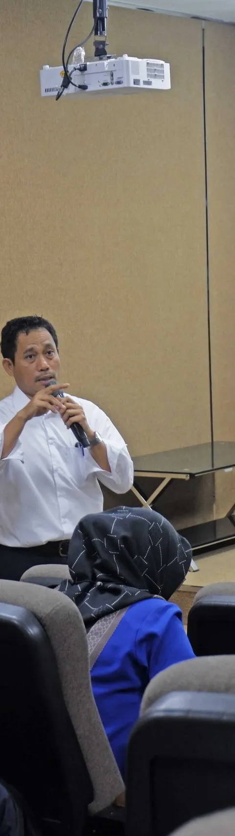 LPPK UDINUS BERIKAN WORKSHOP OBE, SALAH SATU KUNCI AKREDITASI INTERNASIONAL
