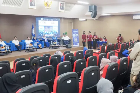 SELENGGARAKAN LEU, DPM-KM SAMPAIKAN ASPIRASI MAHASISWA SECARA TERARAH