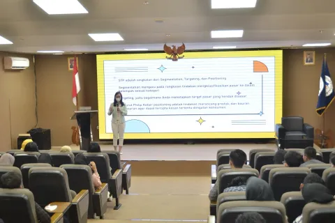 Implementasikan Program MBKM, Udinus IKut Berperan Aktif Dalam Program Praktisi Mengajar