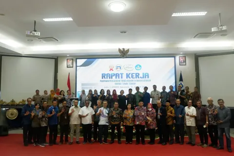 RAPAT KERJA JADI LANGKAH AWAL PAGUYUBAN BIDANG KEMAHASISWAAN RAYON 1 JATENG TINGKATKAN KUALITAS PTS