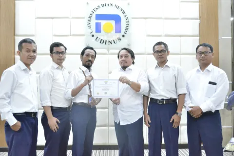 PRODI D-3 TEKNIK INFORMATIKA RAIH AKREDITASI UNGGUL, TINGKATKAN KERJA SAMA DENGAN BERBAGAI PERUSAHAAN PERLUAS PENERAPAN DIGITALISASI