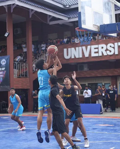 WALIKOTA CUP UDINUS 3 ON 3 BASKETBALL COMPETITION, WR IV UDINUS, PULUNG : UDINUS KEDIRI SIAP BERKONTRIBUSI LAHIRKAN PEBASKET MUDA!