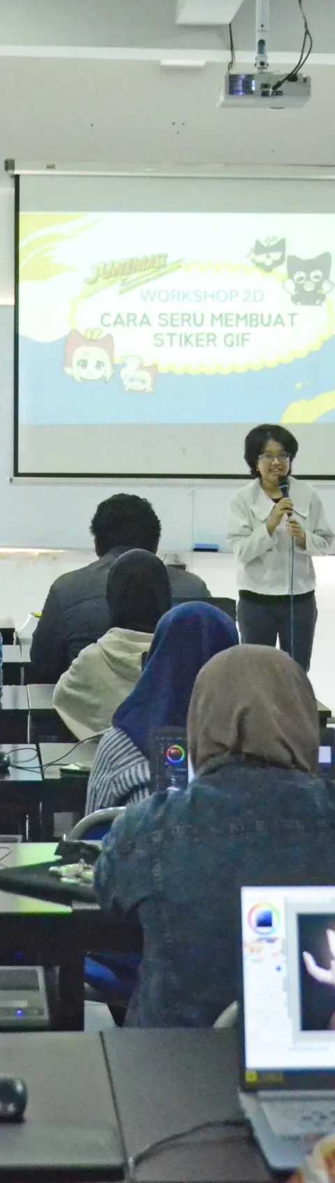PRODI D-4 ANIMASI UDINUS AJAK PELAJAR SMK KOTA SEMARANG JADI KREATOR STIKER LINE