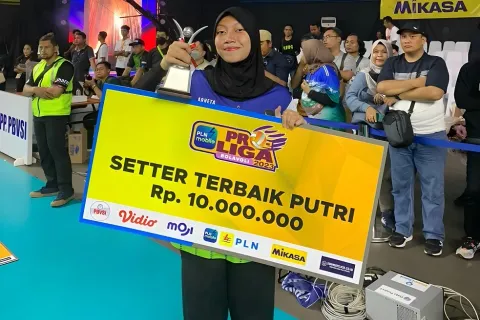 BERHASIL SABET GELAR SETTER TERBAIK PUTRI DI PROLIGA 2023, INI RAHASIA KEGIGIHAN ARNETA ATLET MAHASISWA UDINUS