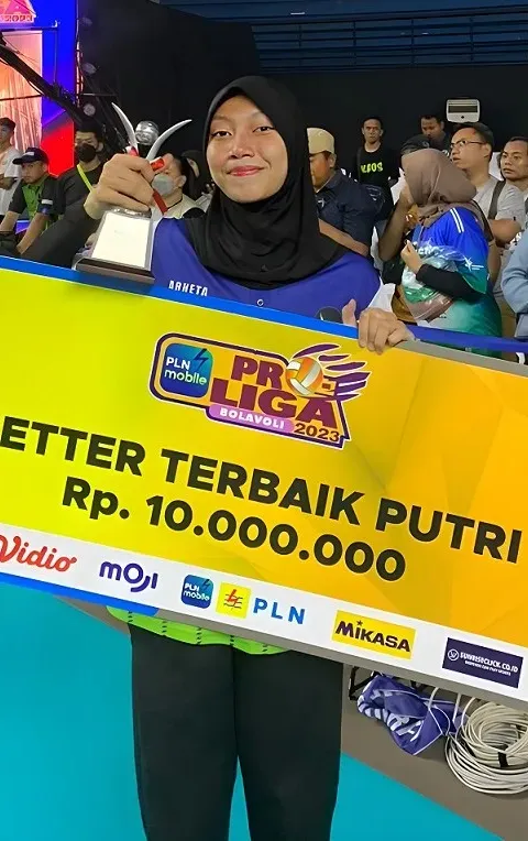 BERHASIL SABET GELAR SETTER TERBAIK PUTRI DI PROLIGA 2023, INI RAHASIA KEGIGIHAN ARNETA ATLET MAHASISWA UDINUS