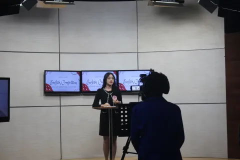 ENGLISH COMPETITION 2023 WADAH UNTUK TINGKATKAN KETERAMPILAN BAHASA INGGRIS SISWA SMA/SMK SEDERAJAT