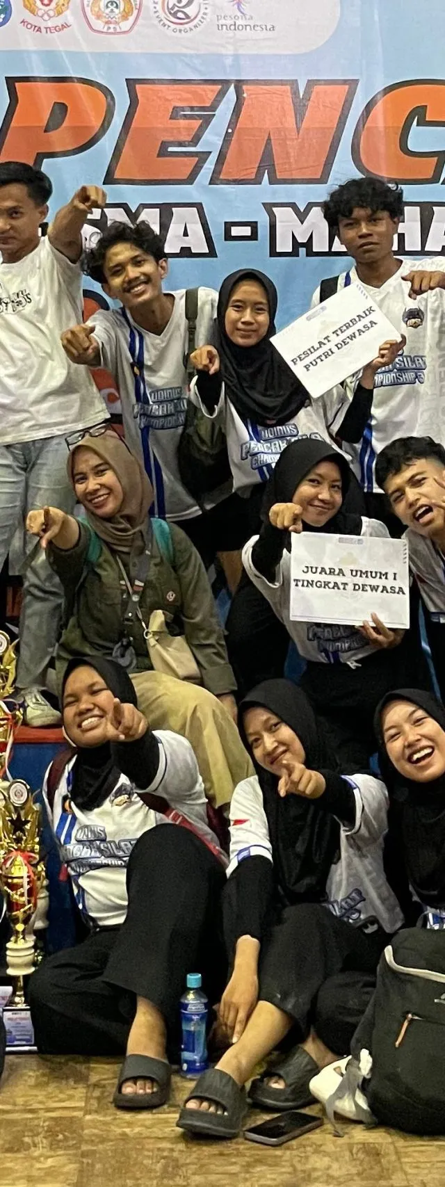 Atlet Pencak Silat Udinus Borong 15 Medali dan Raih Juara Umum di WTC 2