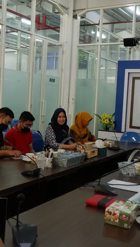 BAHAS SAMPAH DI KOTA SEMARANG, FT UDINUS GELAR FORUM GROUP DISCUSSION