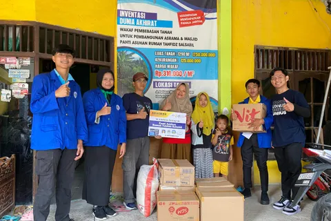 Udinus Gelar Bakti Sosial Tingkatkan Rasa Peduli Terhadap Sesama