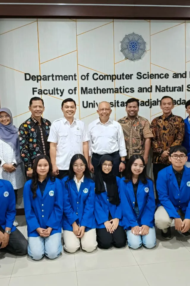 Bersinergi, Udinus Antarkan 10 Mahasiswa Student Exchange ke UGM