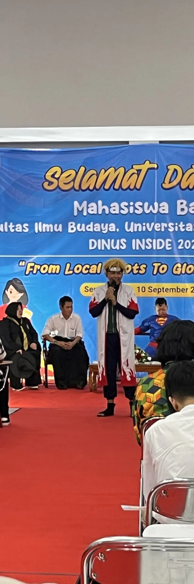 Cosplay Jadi Warna Baru Dinus Inside FIB 2025, Mahasiswa Baru Tampil Ekspresif