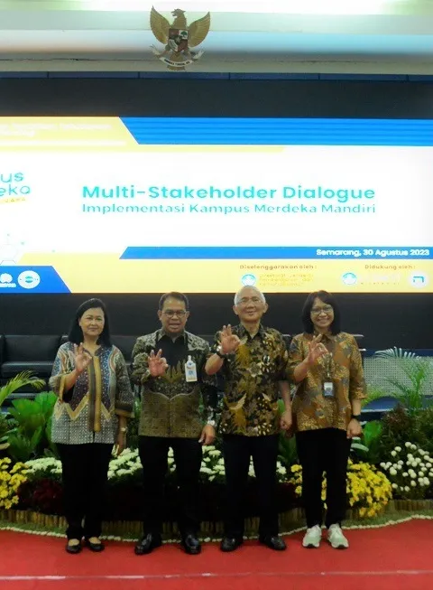 MULTI STAKEHOLDER DIALOGUE AWALI KEGIATAN KM FAIR 2023 DI UDINUS