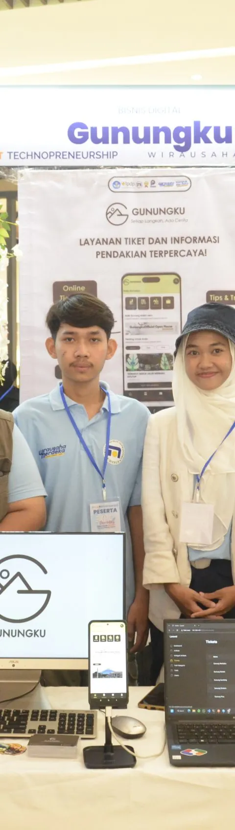 Mahasiswa Udinus Ciptakan Aplikasi ‘Gunungku’ untuk Pendaki Gunung di Jawa Tengah