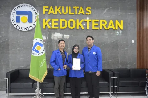 Presentasikan Tentang Nanoteknologi dan Mikrofluid, Tiga Mahasiswa FK Udinus Raih Runner Up Nasional