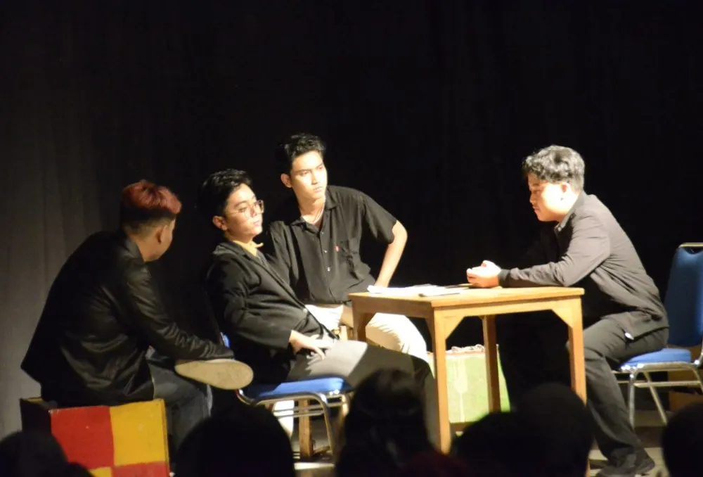 Fakultas Ilmu Budaya Udinus Pentaskan Dua Drama Memukau