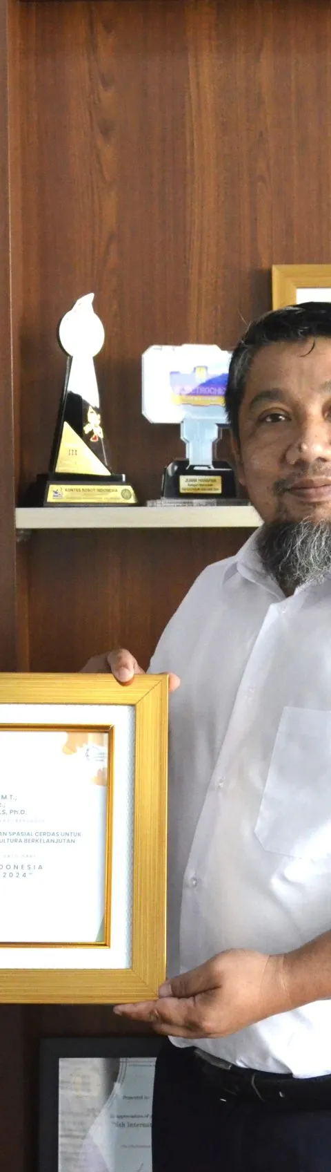 Aplikasi Smart Agrologistik Milik Dosen FT Dapat Pengakuan sebagai Inovasi Paling Prospektif