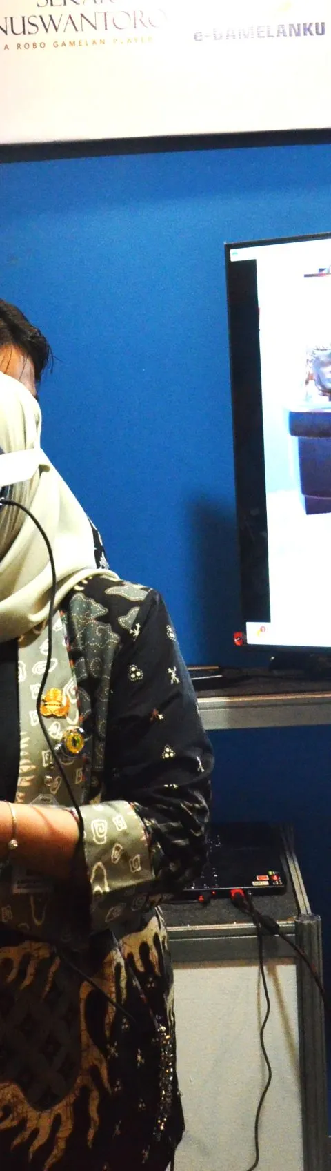 Udinus Kenalkan Inovasi Virtual Museum di Pameran Abhirama, Dibanjiri Pengunjung yang Penasaran