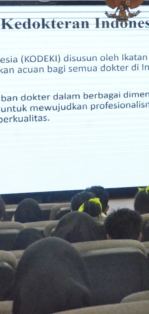 Mahasiswa Baru FK Udinus Dapatkan Pembekalan Etika Kedokteran di Hari Pertama Dinus Inside