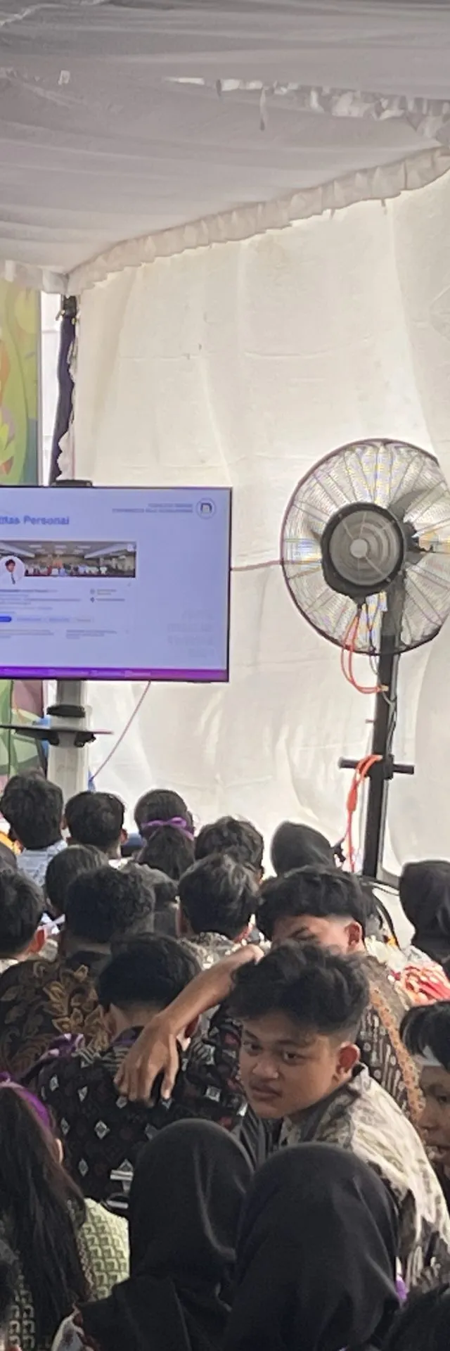 Dinus Inside Fakultas Teknik Ajarkan Mahasiswa Baru  Pentingnya Pemanfaatan LinkedIn Sejak Masa Perkuliahan