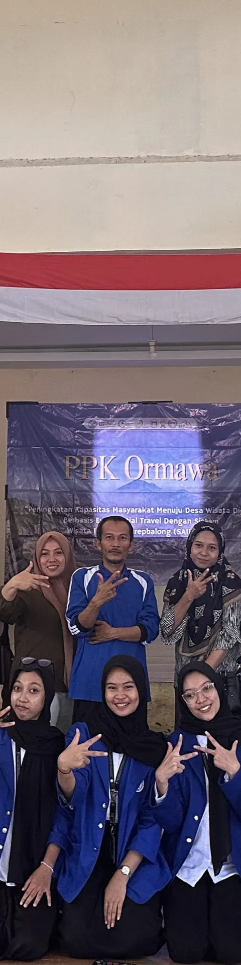 BEM FEB Udinus Digitalisasi Desa Wisata Ngesrepbalong Lewat PPKO