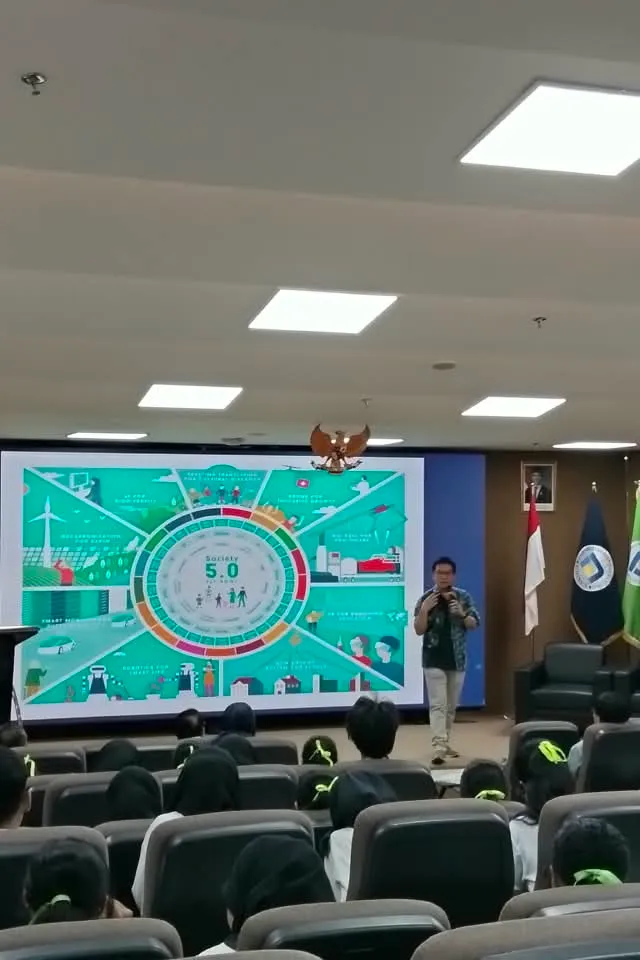 Kuliah Umum FK Udinus Kenalkan Dunia Kedokteran kepada Mahasiswa Baru