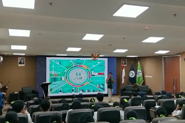 Kuliah Umum FK Udinus Kenalkan Dunia Kedokteran kepada Mahasiswa Baru