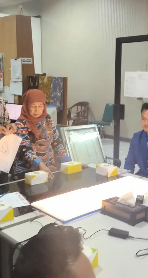 Udinus Rancang Portable Tracing Table, Mudahkan LSP Batik Uji Kompetensi