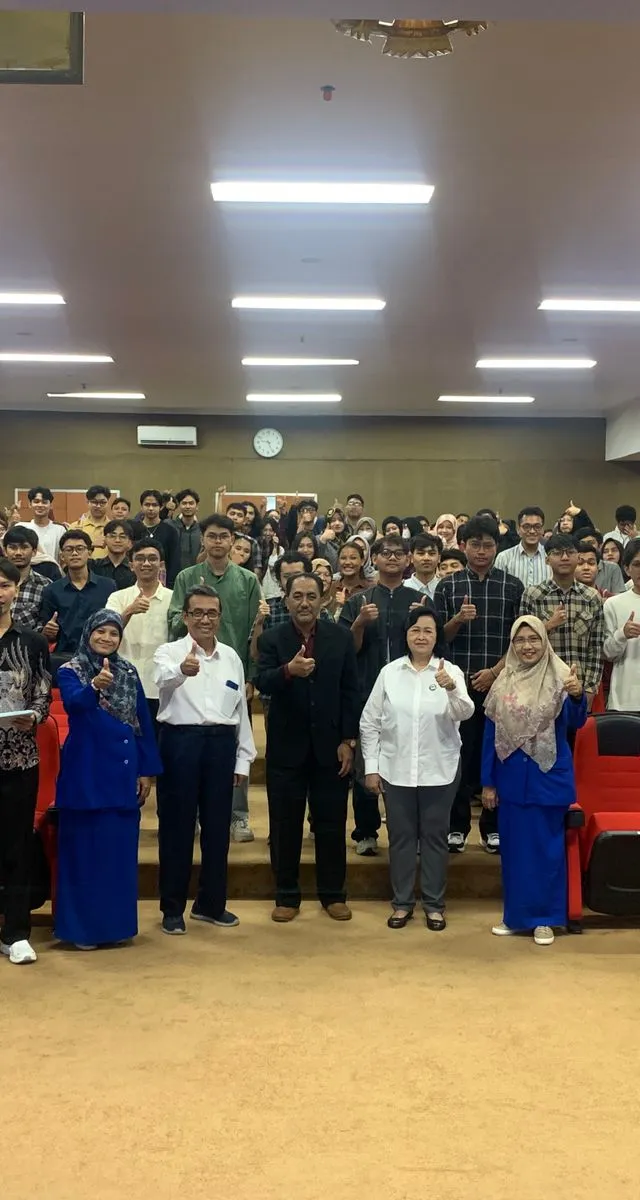Persiapkan Lulusan Hadapi Tantangan Industri, Udinus Bedah Peluang Karier di BUMN hingga Perusahaan Multinasional