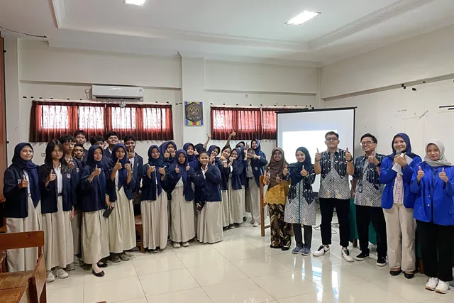 Cegah Stunting Dini, Tim PKM FKes Udinus Lakukan Sosialisasi Bertajuk ‘Transformasi UKS’