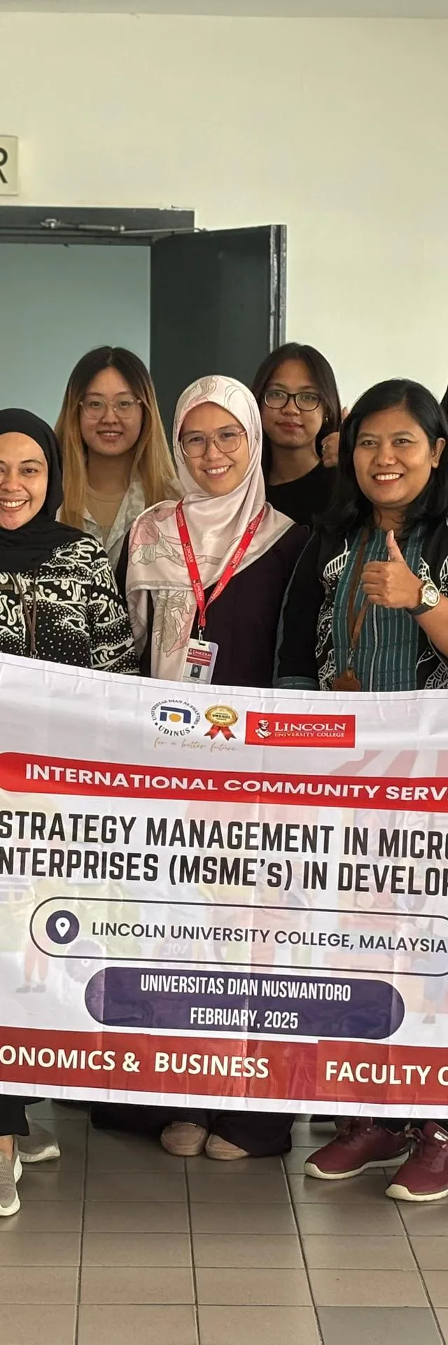 Tim Pengabdian Udinus Tingkatkan Wawasan Global Mahasiswa Lewat Kolaborasi Strategi UMKM Indonesia–Malaysia