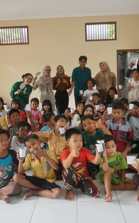 Campaign ‘Bersama Lindungi’ jadi Ajang Mahasiswa Ilkom Udinus Tingkatkan Kesadaran Menanam