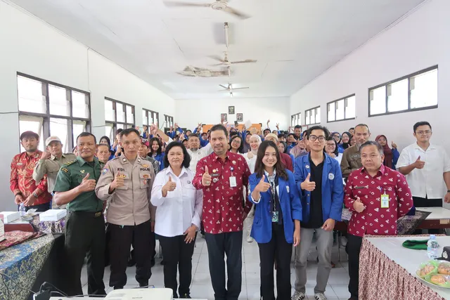 KKN Aktivis Udinus 2025 Lepaskan 230 Mahasiswa, Guna Optimalkan Potensi Desa di Kecamatan Kandangan