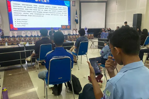 Siswa SMA/K Asah Wawasan Era Emas Teknologi Pada Ajang ITC