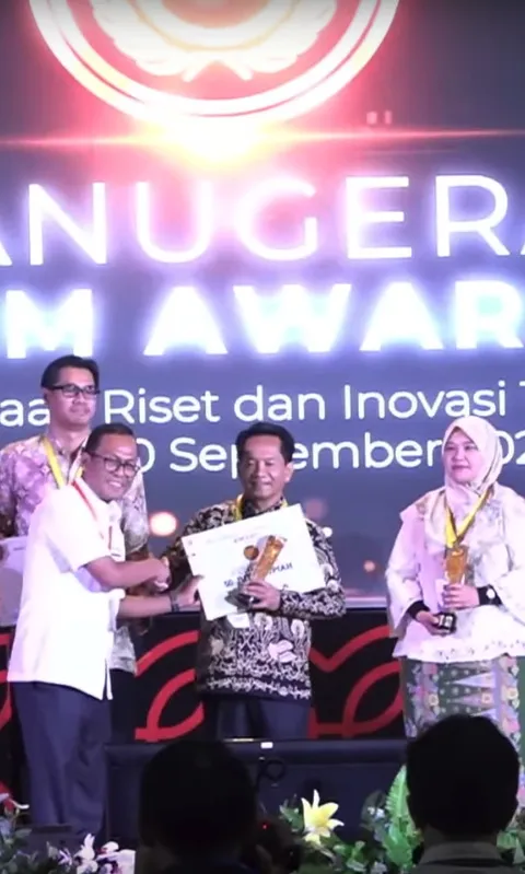Udinus Buktikan Keunggulan Riset, Sabet BRIN RIIM Award 2024
