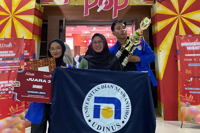 Cetuskan Komunikasi Dua Arah pada Radio, Mahasiswa Ilkom Udinus Raih Juara di Creative Advertising Festival