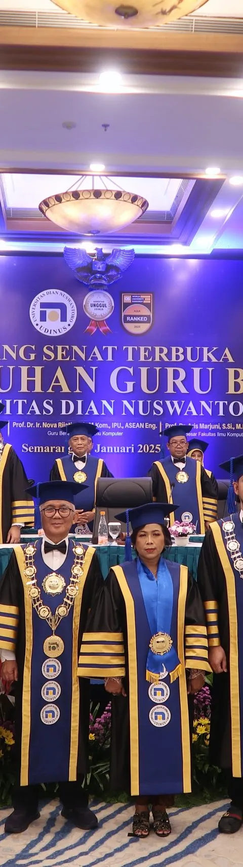 Perkuat Mutu Pendidikan, Universitas Dian Nuswantoro Resmi Kukuhkan 5 Guru Besar Sekaligus 