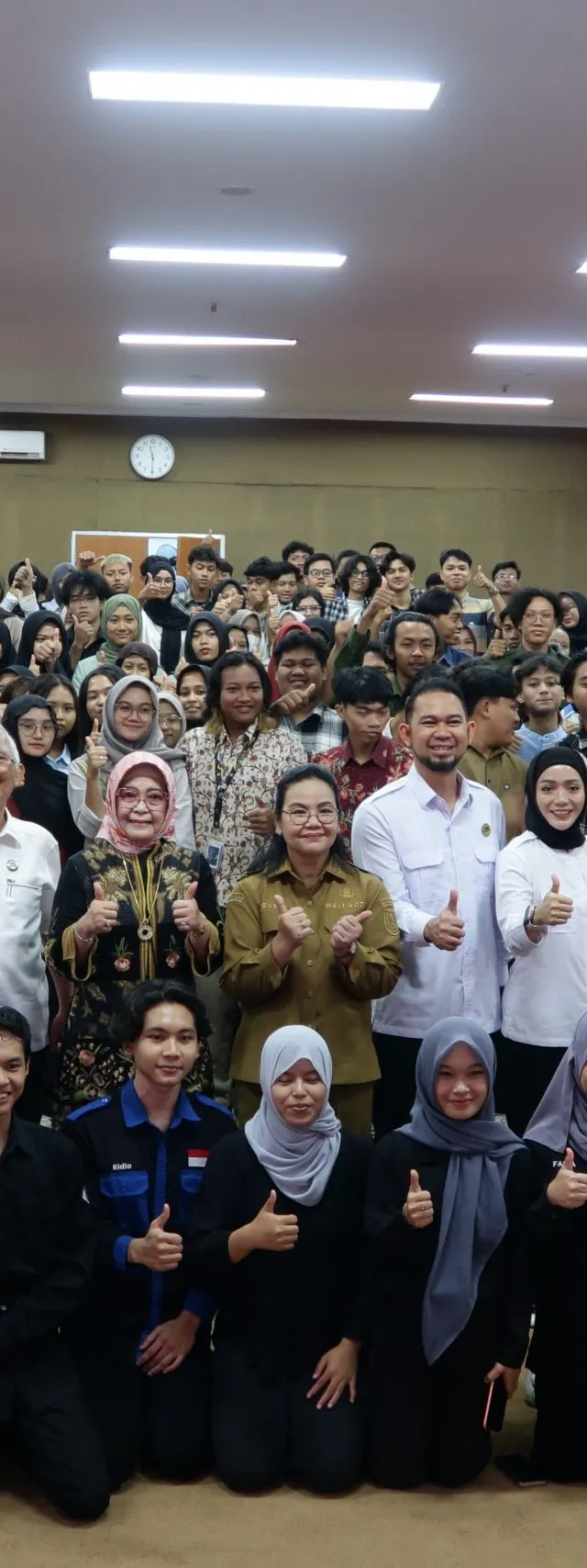 Wali Kota Semarang Motivasi Mahasiswa KIP-K Udinus Bangun Karakter Pemimpin