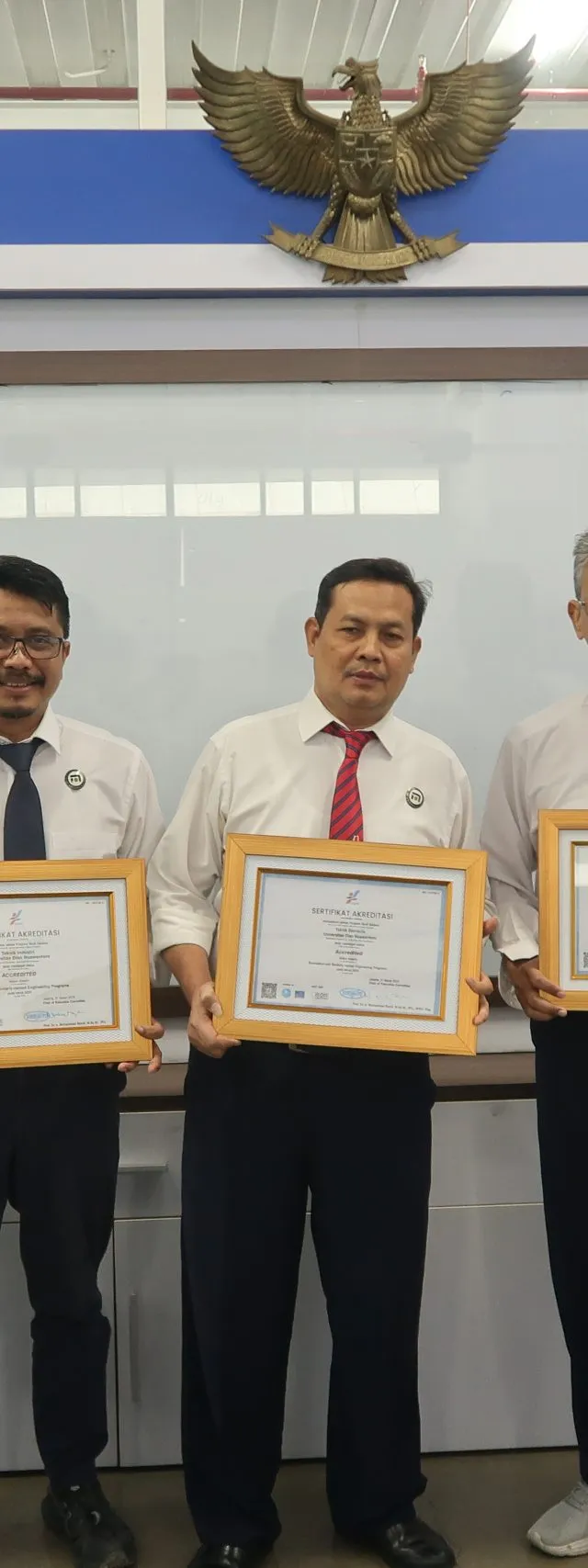 Seluruh Jurusan Fakultas Teknik Udinus Go International Usai Raih Status ‘Accredited’ dari IABEE