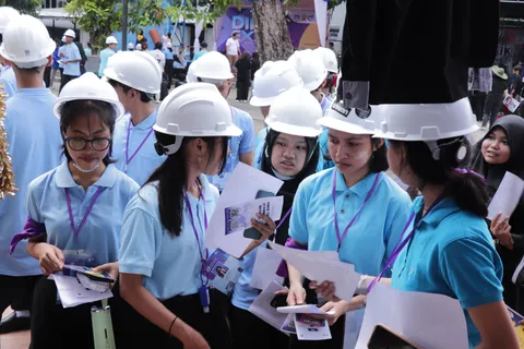 Gali Minat dan Bakat! Dinus Expo 2024 Tampilkan Ragam UKM dan Orma untuk Mahasiswa Baru