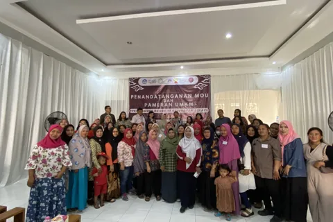 GANDENG PARA IBU ATASI PERMASALAHAN REMAJA, UKM RUMAH SAHABAT UDINUS INISIASI PROGRAM ‘KAMPUS BUNDA’ DALAM PPKO