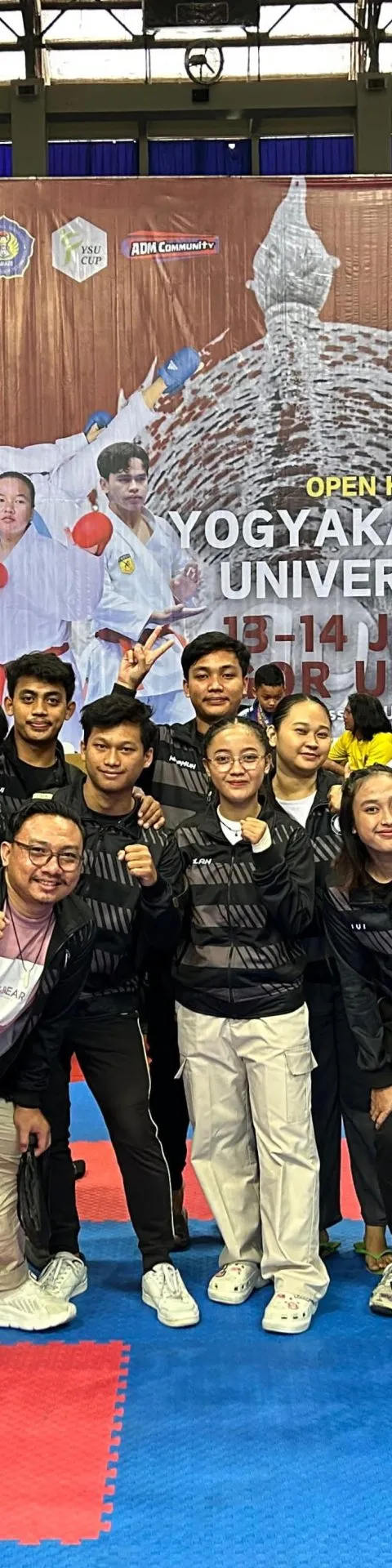 Delapan Atlet Karate Udinus Borong Medali di YSU Cup IX 2024