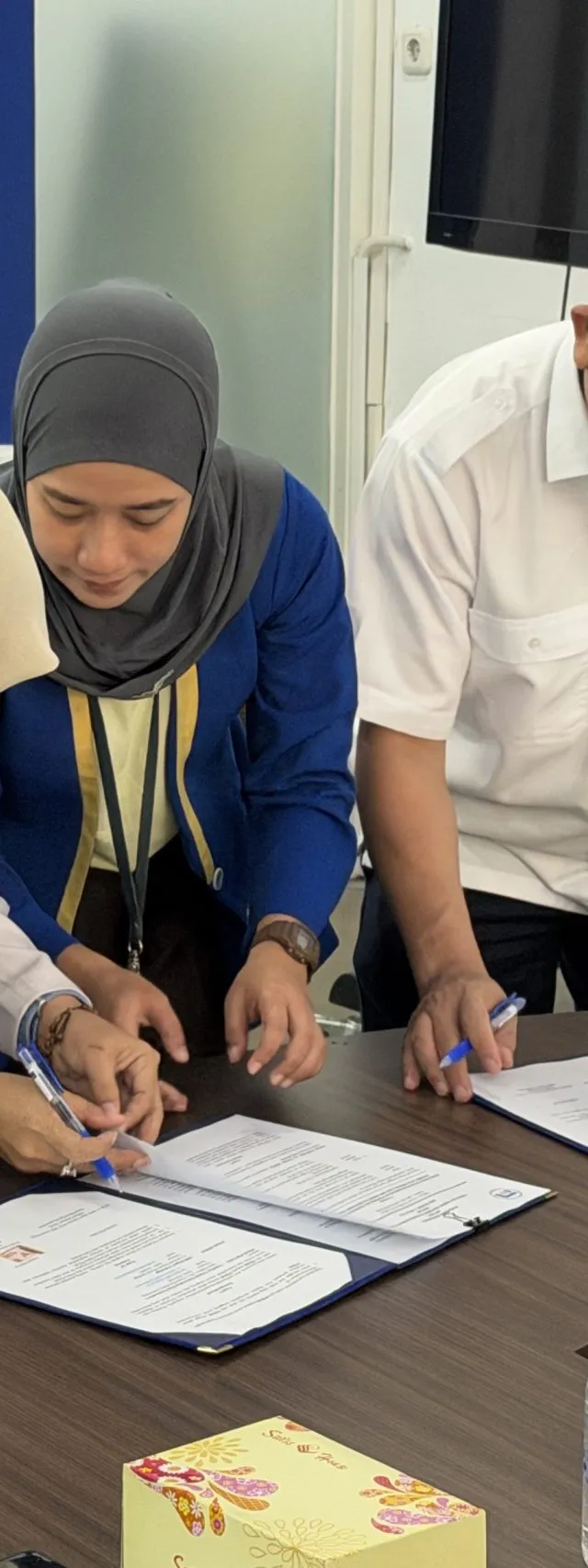FT Udinus Gandeng SMKN 2 Salatiga, Buka Peluang Magang hingga Kolaborasi Riset IoT