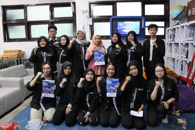 Gandeng Dinuslib, Wartadinus Rilis Buletin Sudut Warta Volume 4