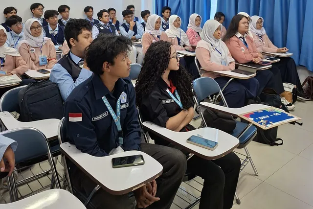 Langkah Awal Gapai Cita, FIK Udinus Ajak Mahasiswa Baru Kenal Lebih dekat Prodi Masing-Masing