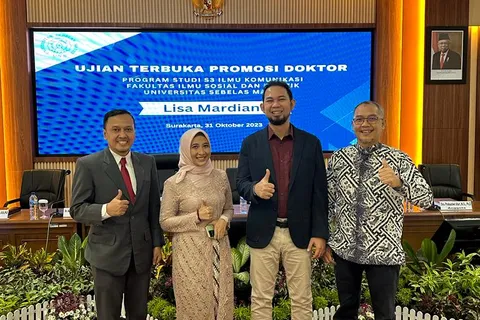 UDINUS KINI TAMBAH SATU DOKTOR BARU DI BIDANG KOMUNIKASI TINGKATKAN KUALITAS PRODI