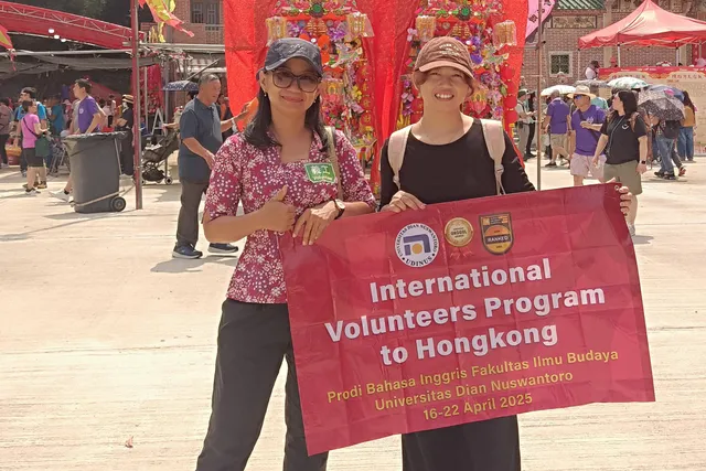 Cerita Pengalaman Mahasiswi FIB Udinus Pelajari Budaya Lokal Saat Ikuti International Volunteers Program 