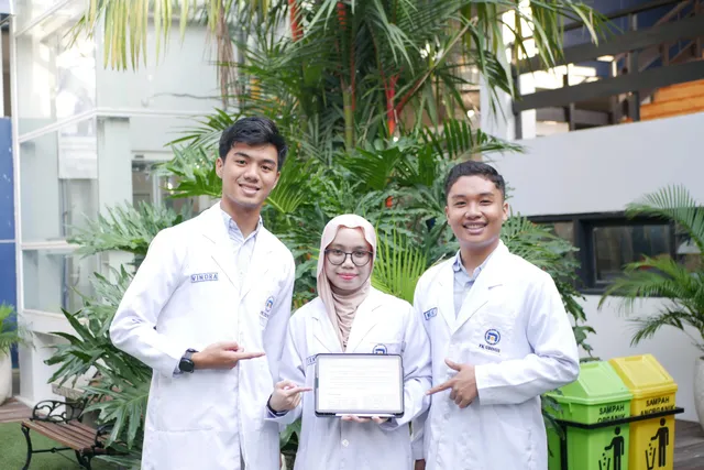 Usung Gummy Daun Sirsak untuk Kanker, Mahasiswa FK Udinus Raih Gold Medals di Kejuaraan Internasional