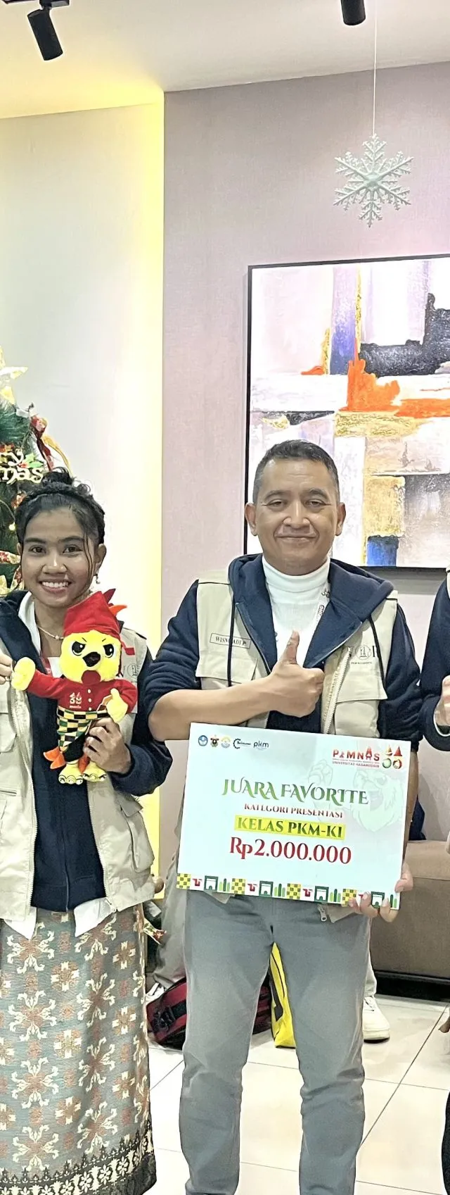 Ciptakan Solusi Rehabilitasi Pascastroke, Mahasiswa Udinus Sabet Juara Favorit di PIMNAS ke-38