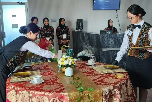 Hospitality Competition 2026 Tampilkan Kreativitas Kearifan Lokal Lewat Kuliner dan Table Set Up