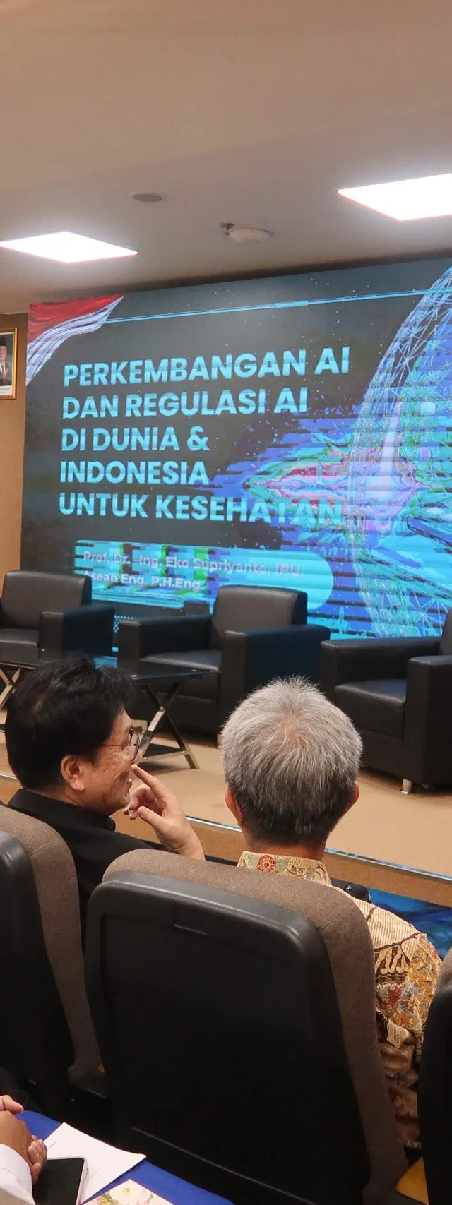Fakultas Teknik Udinus Perkuat Pemahaman AI bagi Mahasiswa Lewat Seminar dan Innovation Show bersama PTPI
